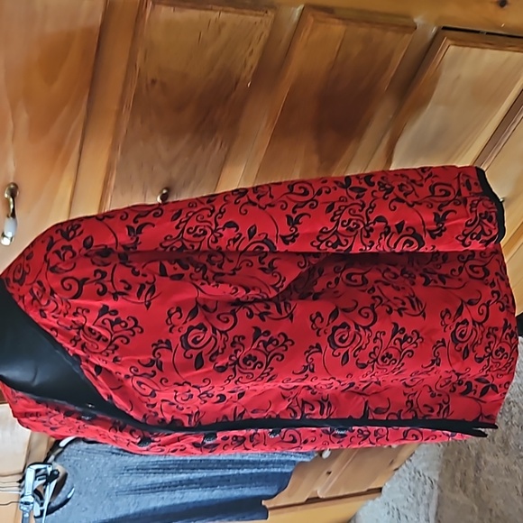 Jacket - Picture 10 of 11